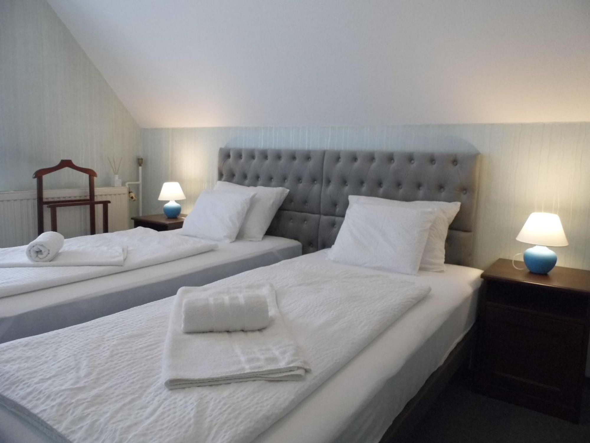 Millennium Villa Keszthely Rom bilde