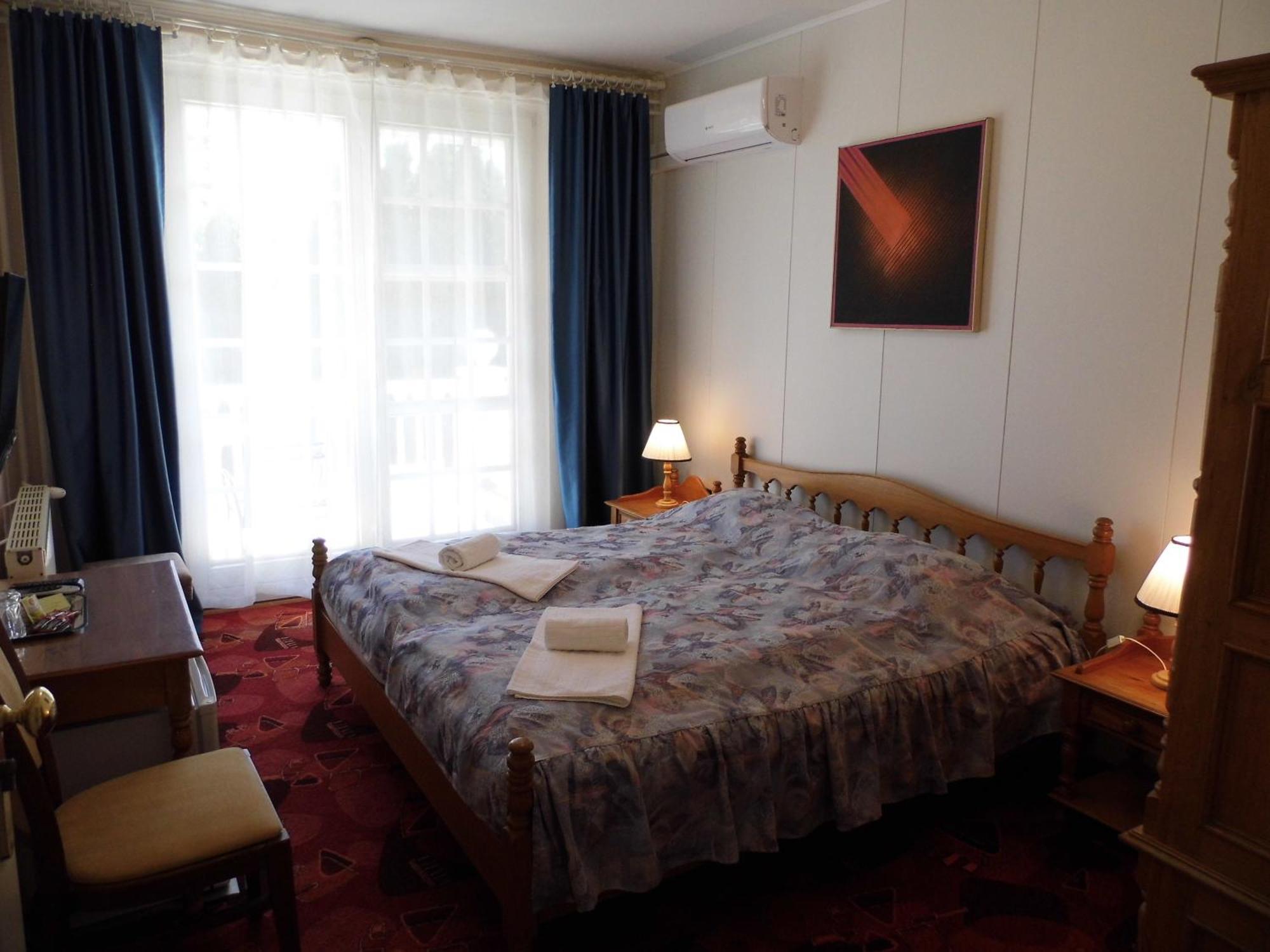 Millennium Villa Keszthely Rom bilde